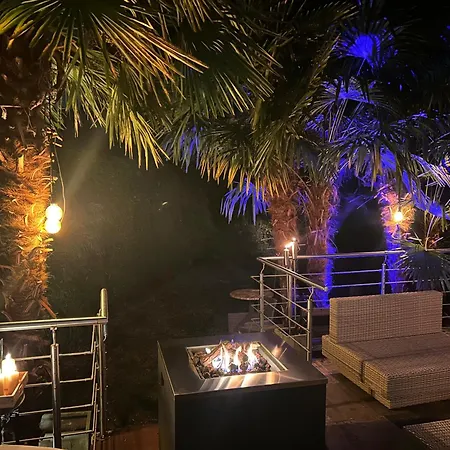 度假居 Sonnendeck - Wellness Whirlpool Garden & Grill,125qm