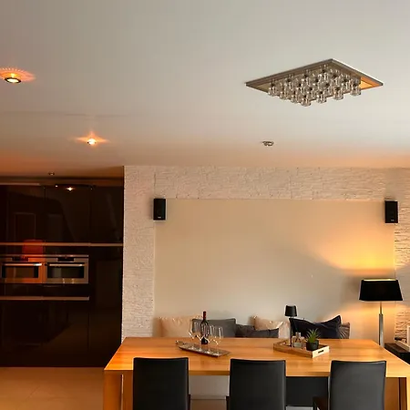 Sonnendeck - Wellness Whirlpool Garden & Grill,125qm *