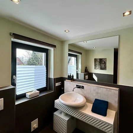 度假居 Sonnendeck - Wellness Whirlpool Garden & Grill,125qm 梅尔布施