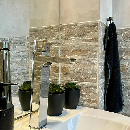 Sonnendeck - Wellness Whirlpool Garden & Grill,125qm 梅尔布施