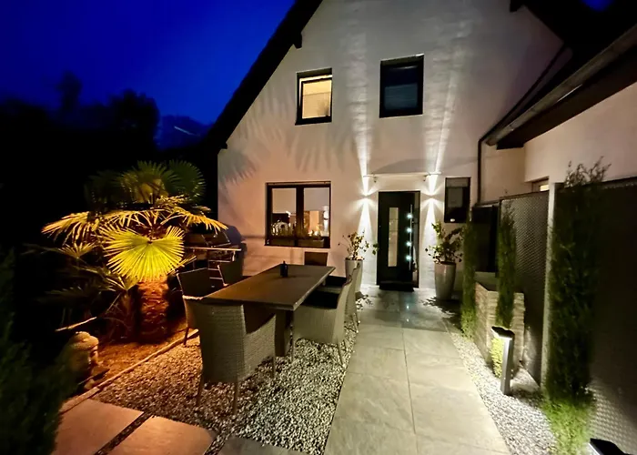 Ferienhaus Sonnendeck - Wellness Whirlpool Garden&grill,125qm Meerbusch