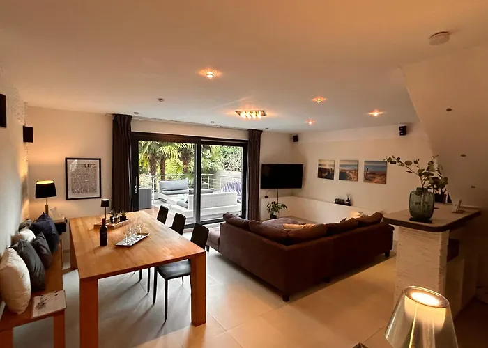 Ferienhaus Sonnendeck - Wellness Whirlpool Garden&grill,125qm Meerbusch