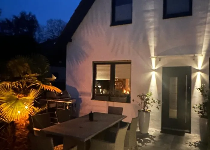 Sonnendeck - Wellness Whirlpool Garden&grill,125qm Meerbusch